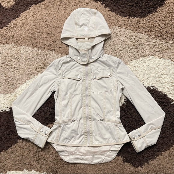 RARE Lululemon Out And About Jacket Sz 4 In Dune - Picture 5 of 10